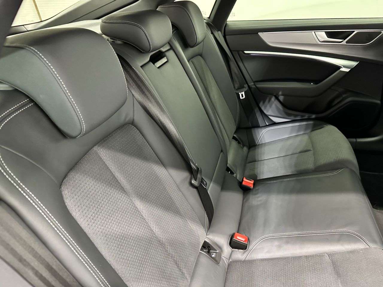 2021 AUDI A7 2021 AUDI A7