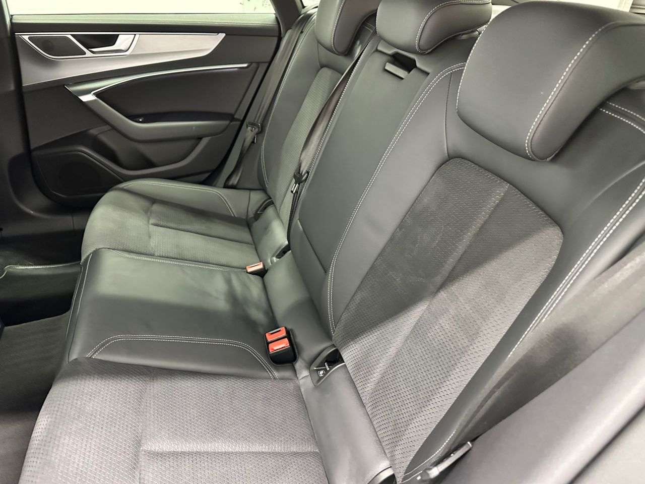 2021 AUDI A7 2021 AUDI A7