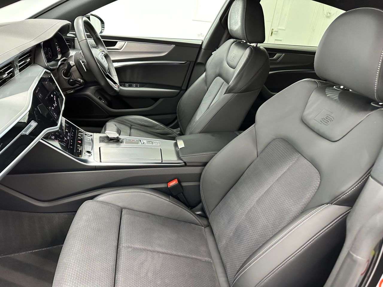 2021 AUDI A7 2021 AUDI A7