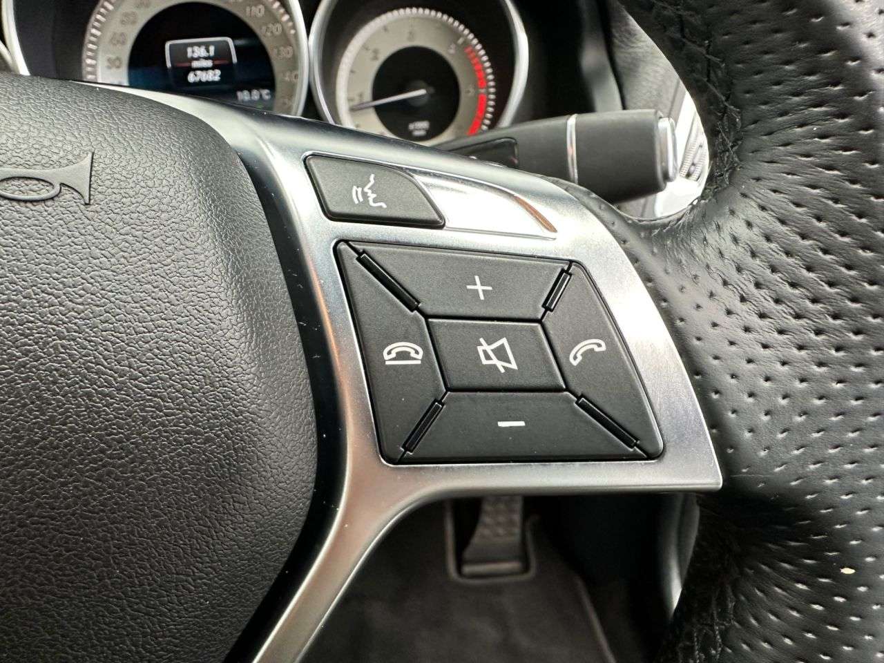 2016 MERCEDES-BENZ E-CLASS 2016 MERCEDES-BENZ E-CLASS