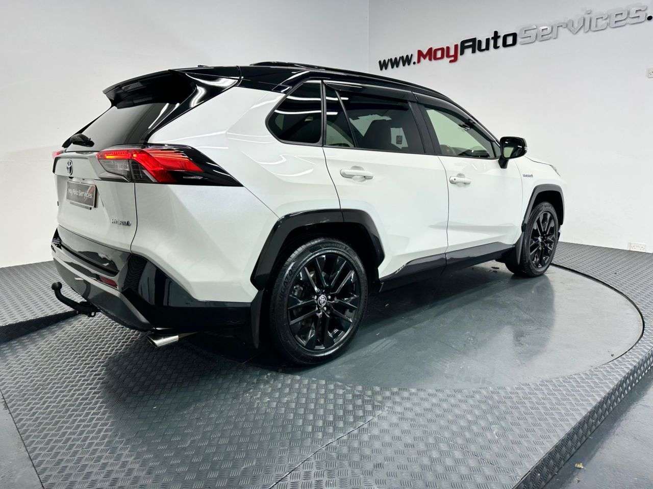 null TOYOTA RAV4 null TOYOTA RAV4