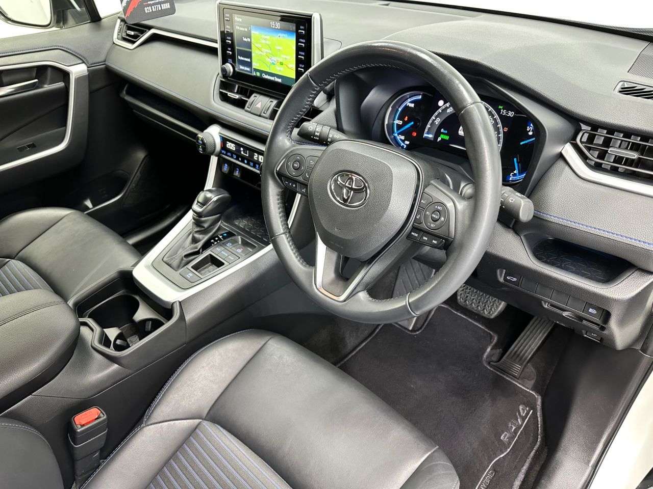 null TOYOTA RAV4 null TOYOTA RAV4