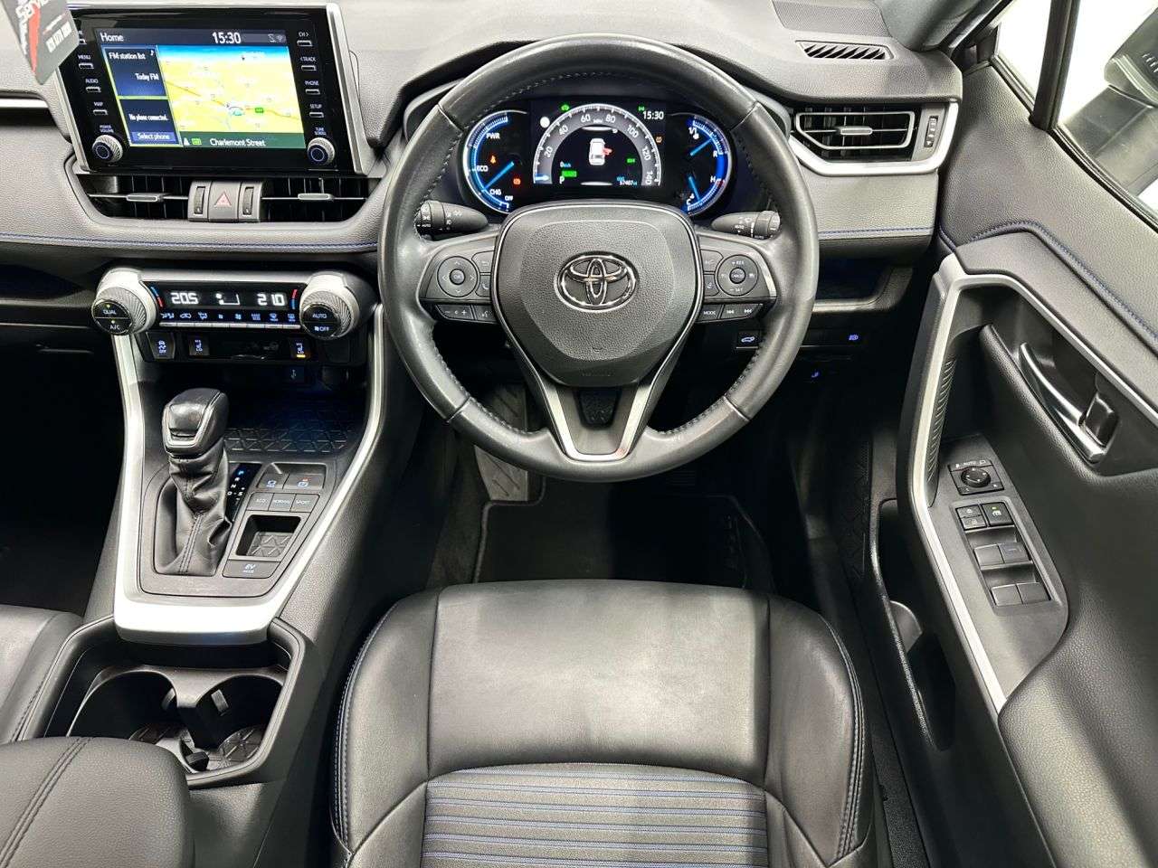 null TOYOTA RAV4 null TOYOTA RAV4