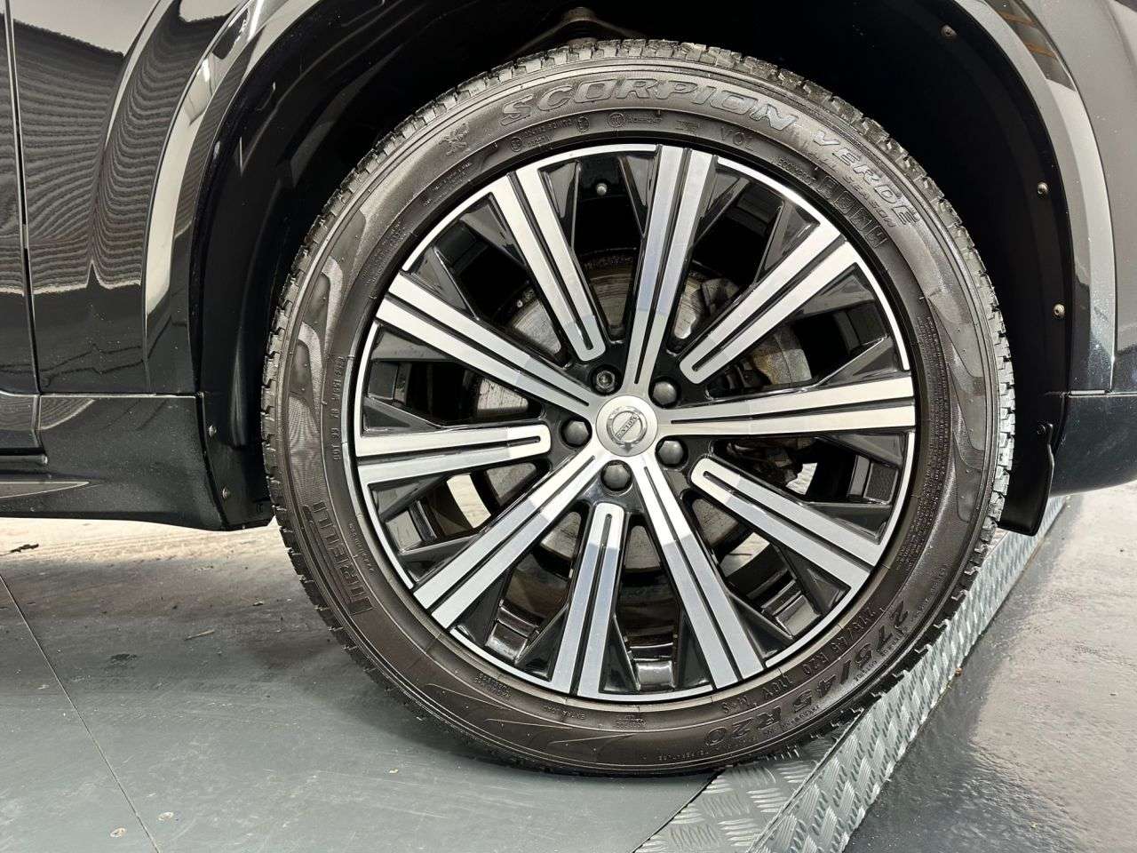 2022 VOLVO XC90 2022 VOLVO XC90