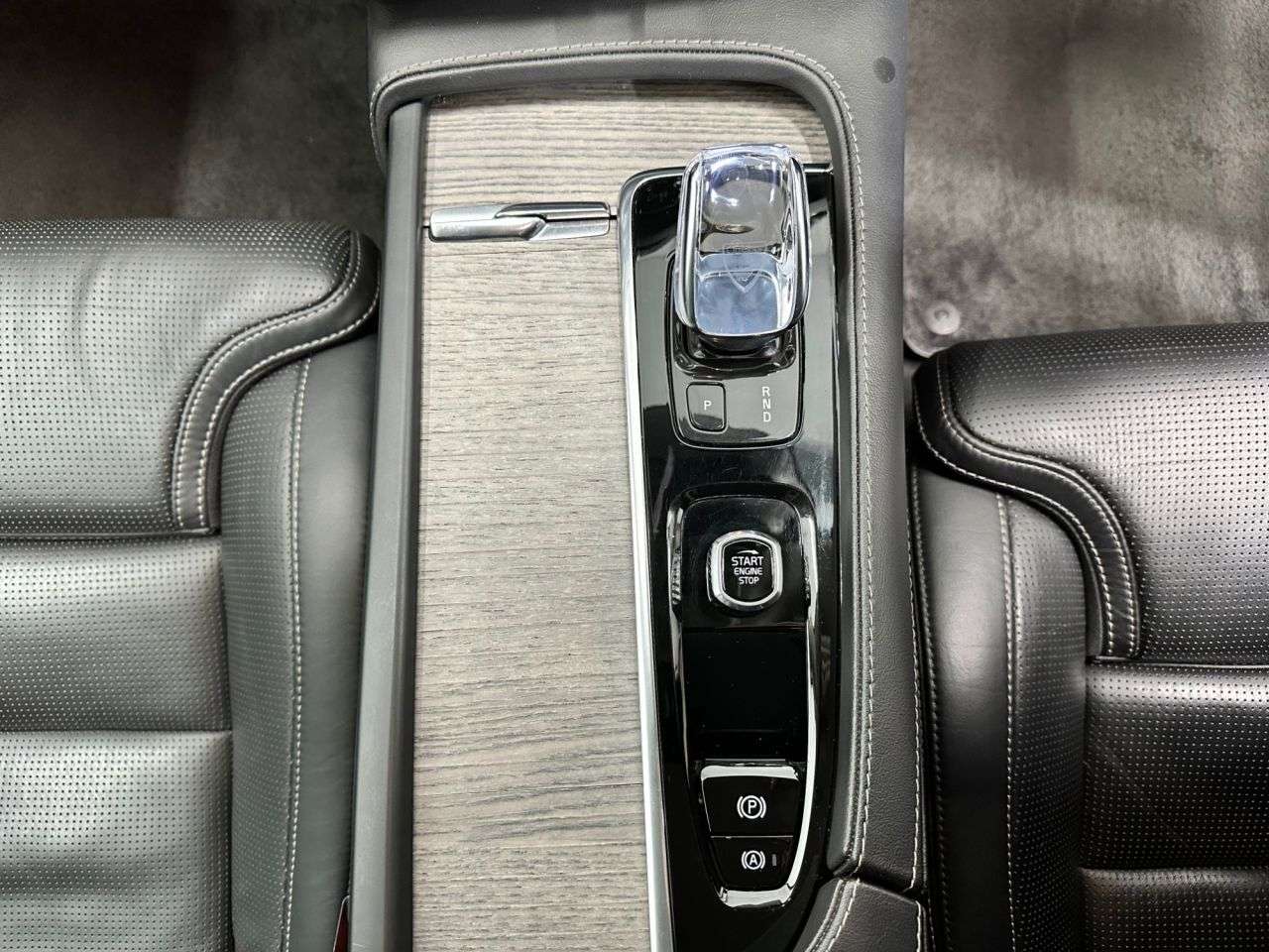 2022 VOLVO XC90 2022 VOLVO XC90