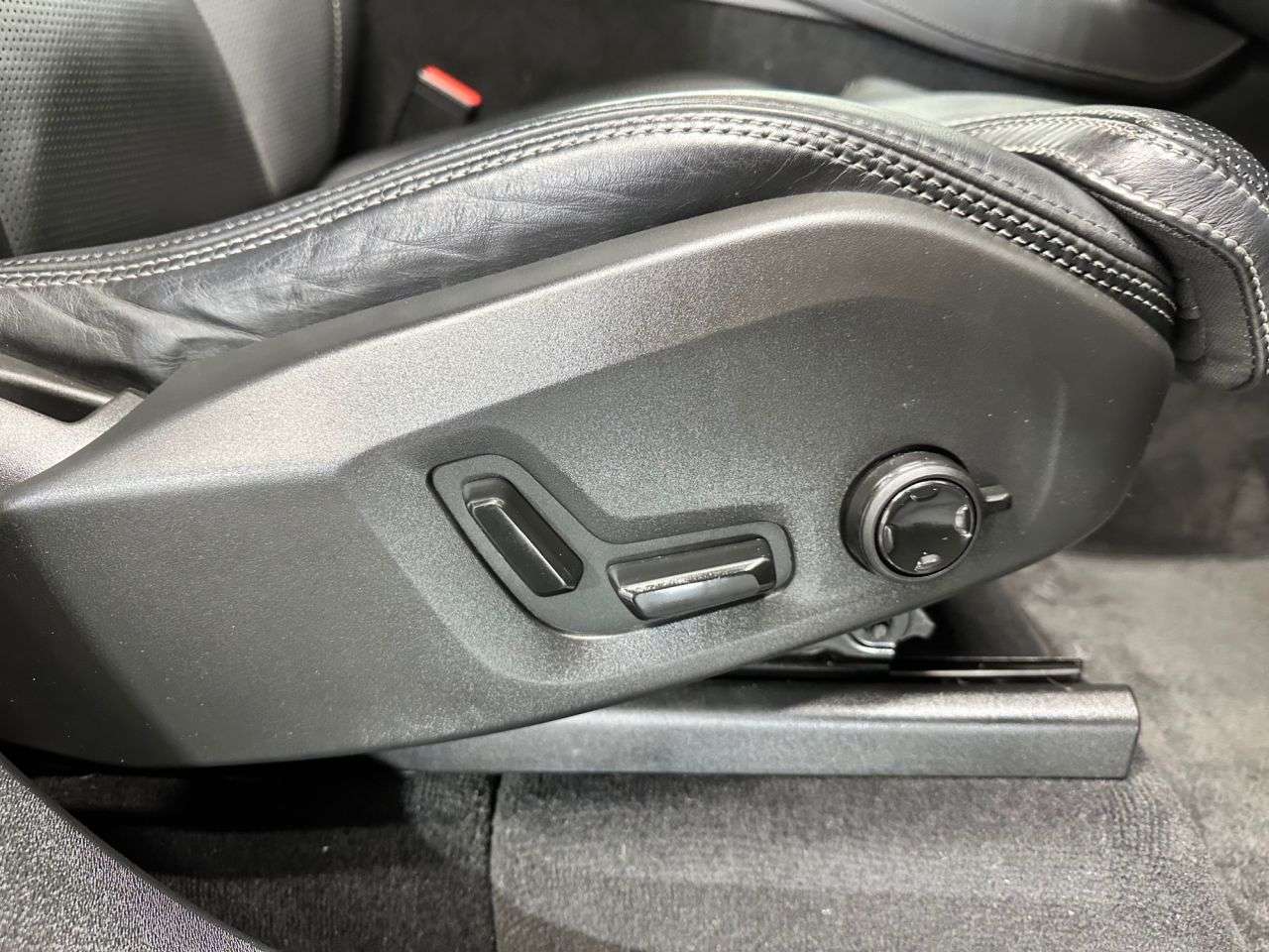 2022 VOLVO XC90 2022 VOLVO XC90