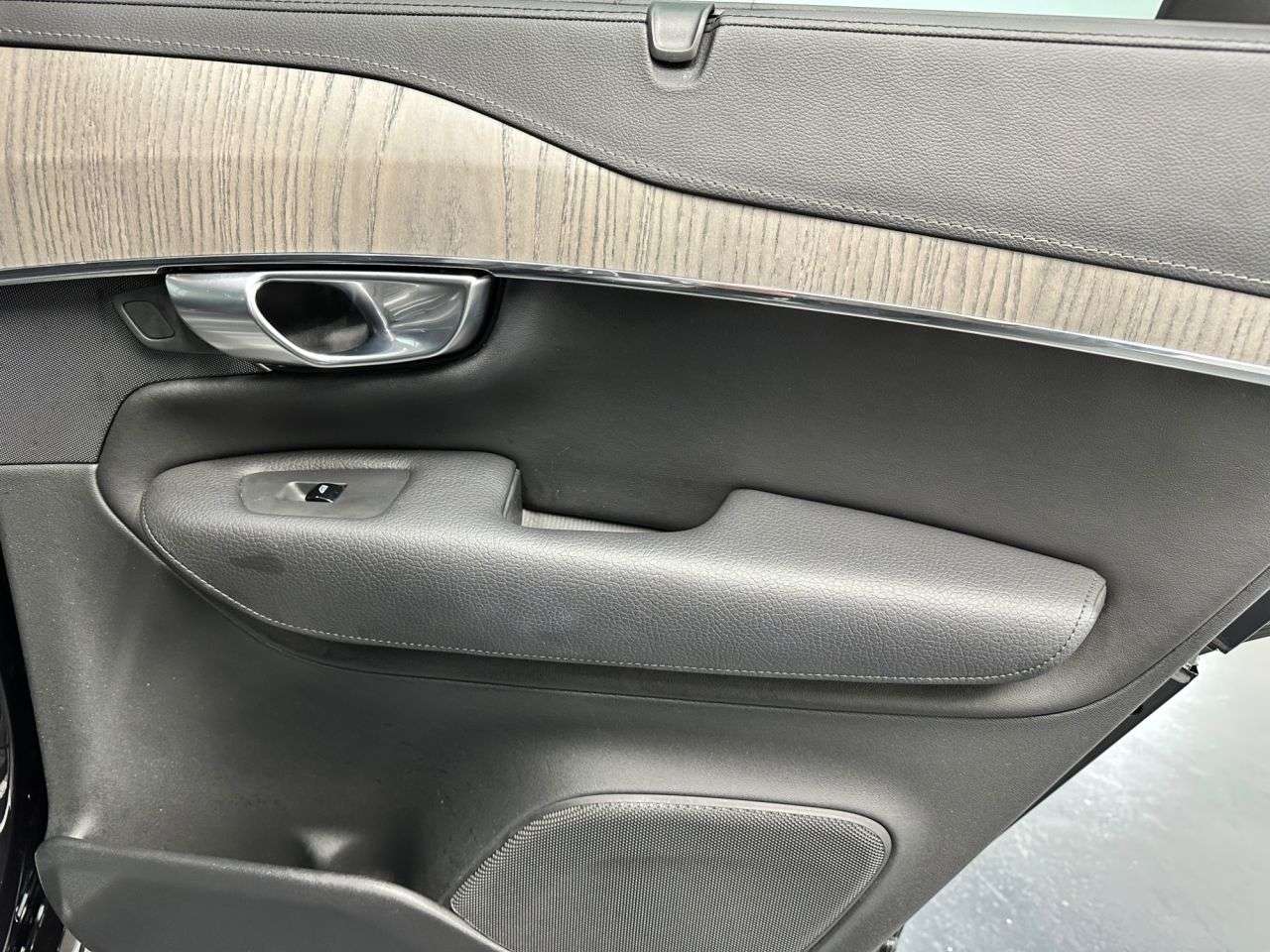 2022 VOLVO XC90 2022 VOLVO XC90