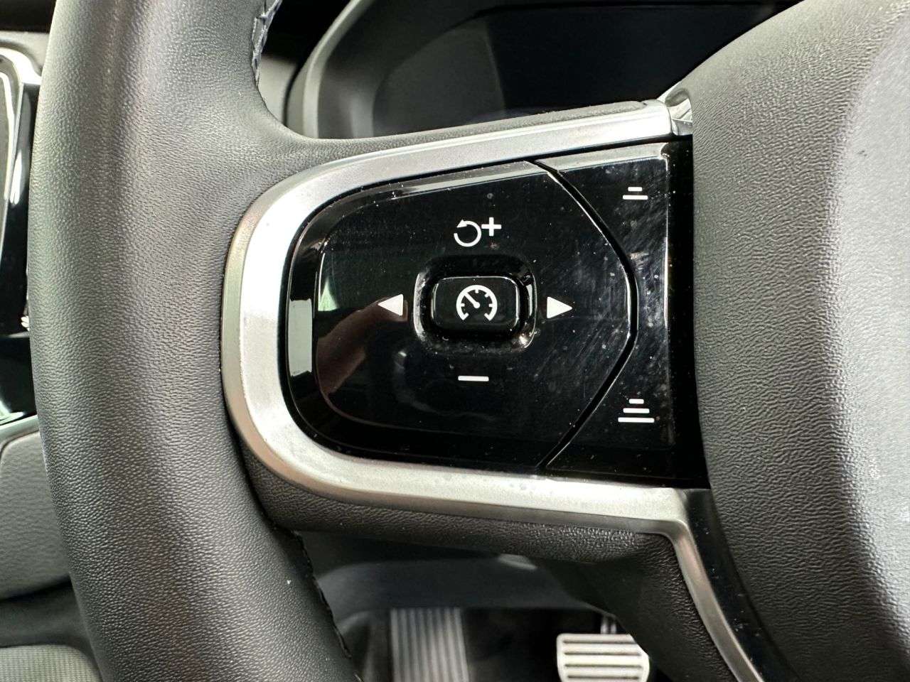 2022 VOLVO XC90 2022 VOLVO XC90