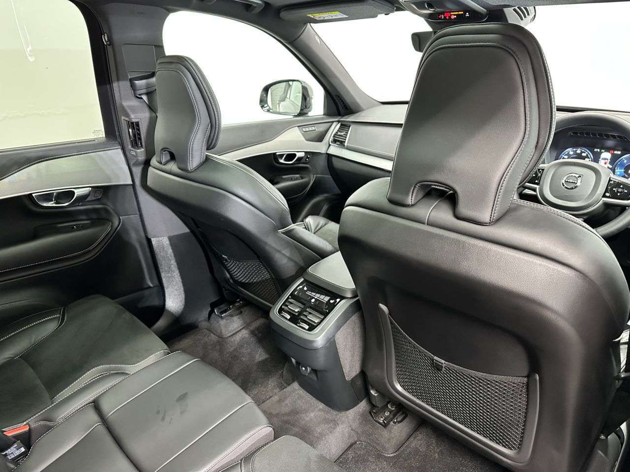 2022 VOLVO XC90 2022 VOLVO XC90