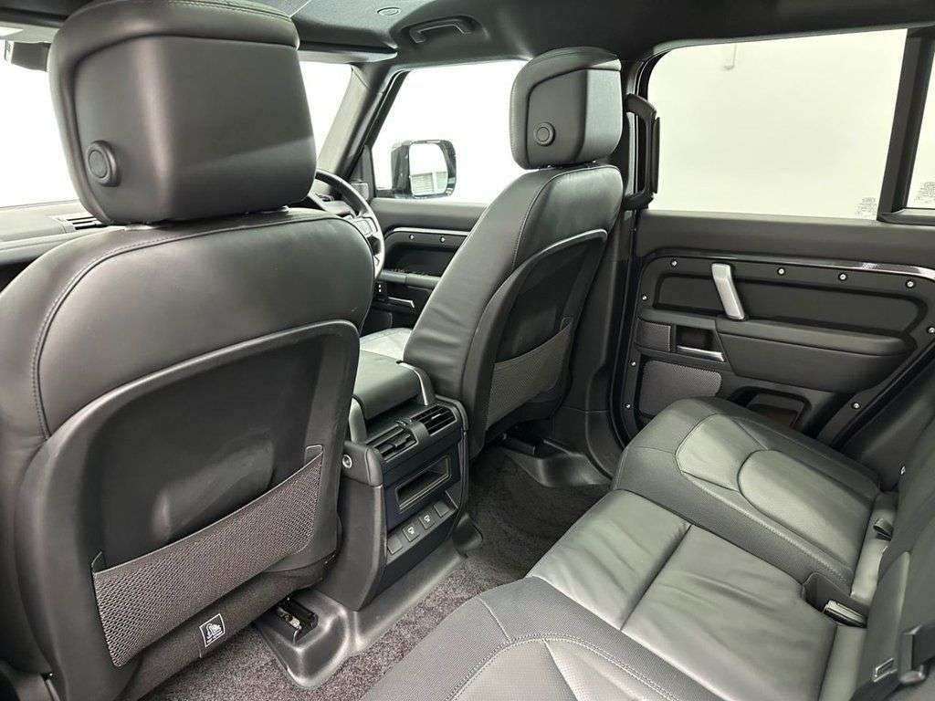 2024 LAND ROVER DEFENDER 2024 LAND ROVER DEFENDER