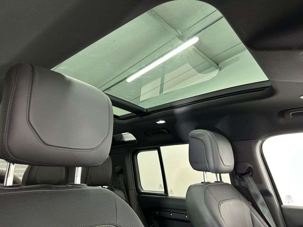 2024 LAND ROVER DEFENDER 2024 LAND ROVER DEFENDER