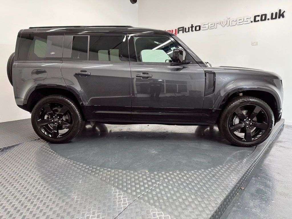 2024 LAND ROVER DEFENDER 2024 LAND ROVER DEFENDER