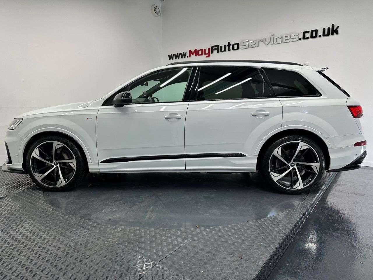 2022 AUDI Q7 2022 AUDI Q7