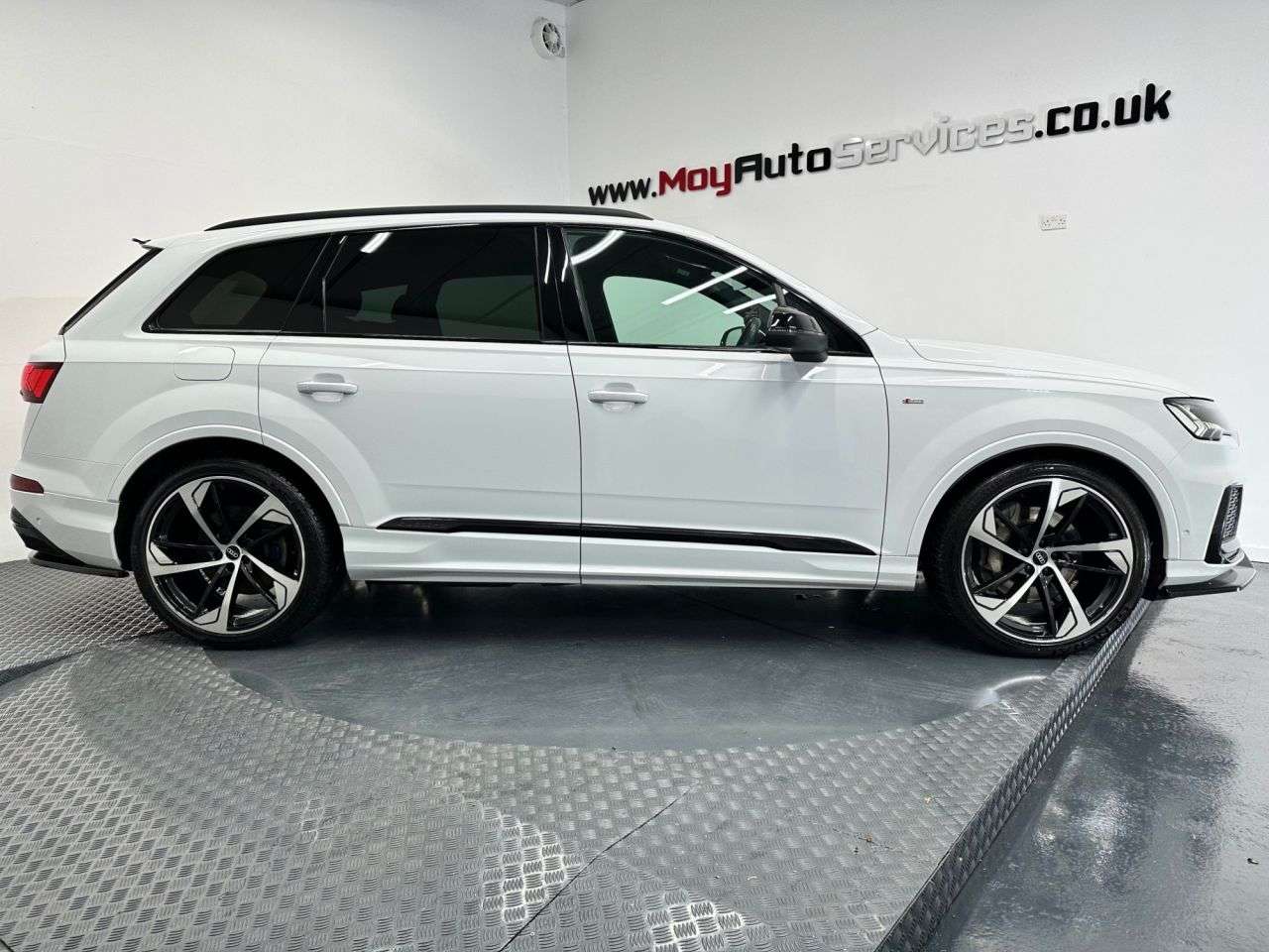 2022 AUDI Q7 2022 AUDI Q7