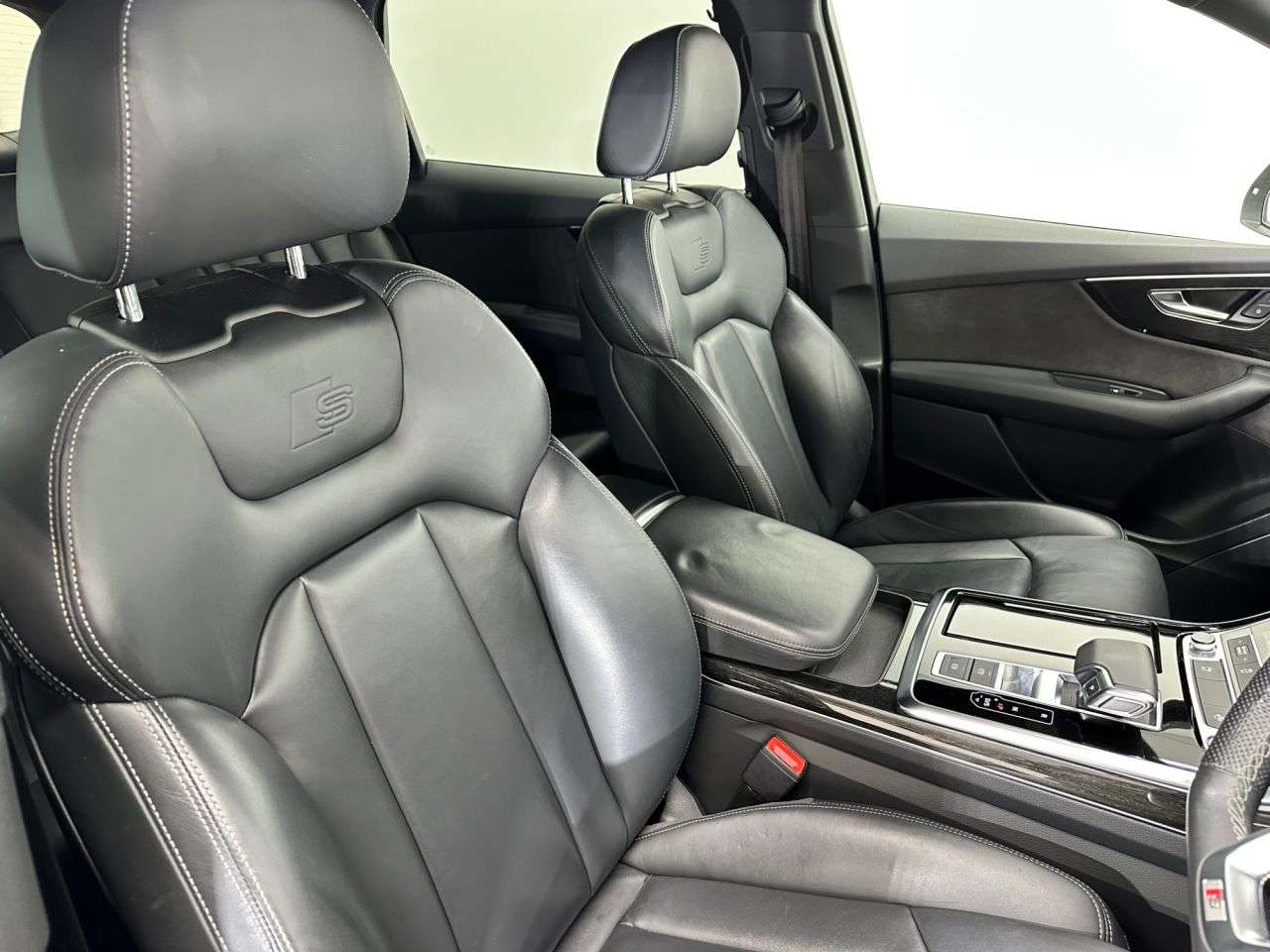 2022 AUDI Q7 2022 AUDI Q7