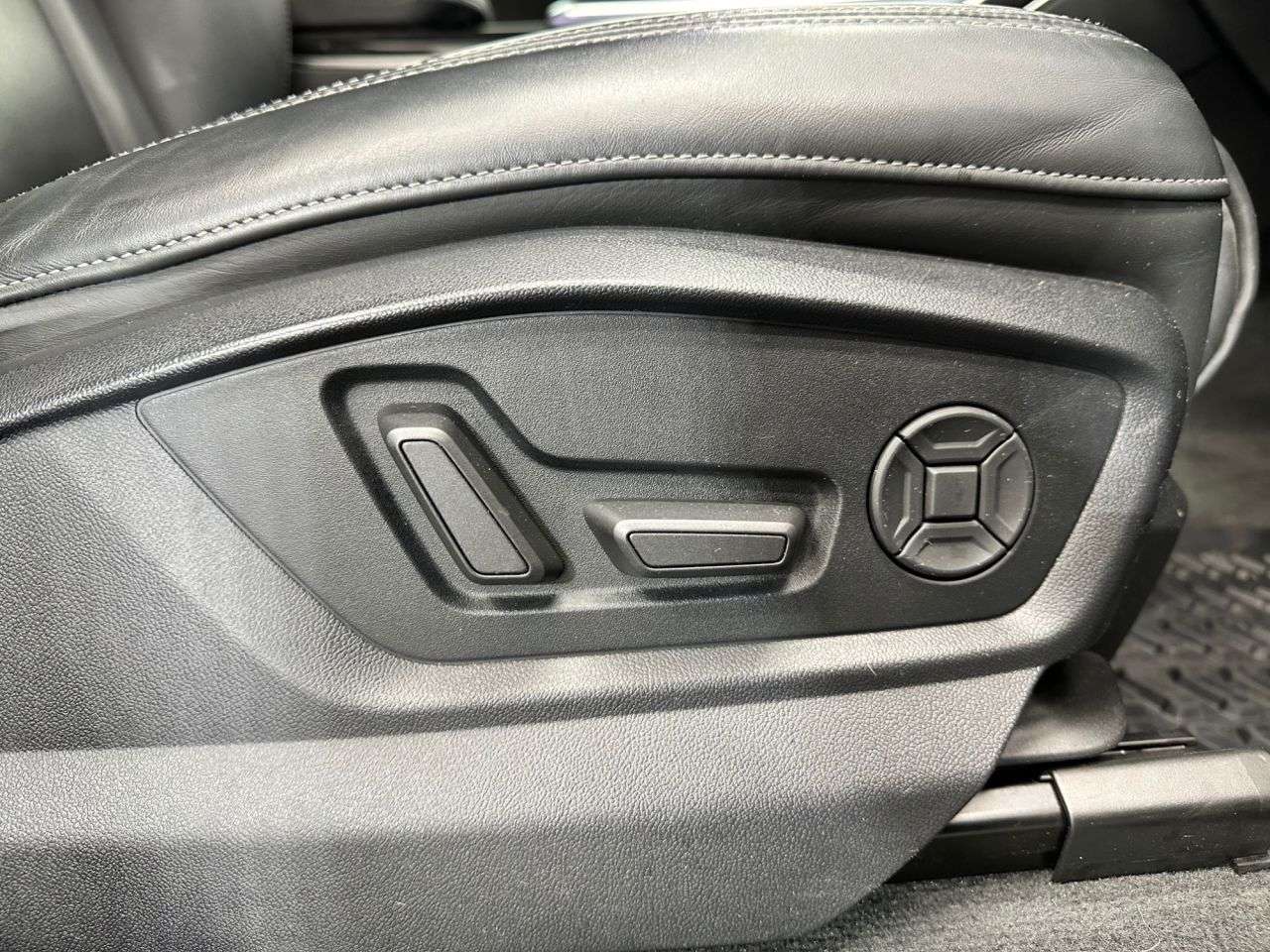 2022 AUDI Q7 2022 AUDI Q7