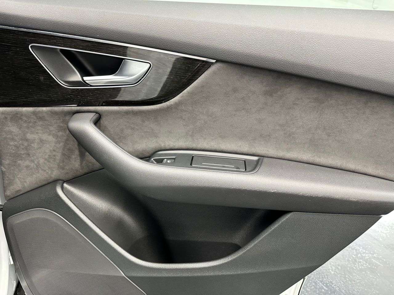 2022 AUDI Q7 2022 AUDI Q7