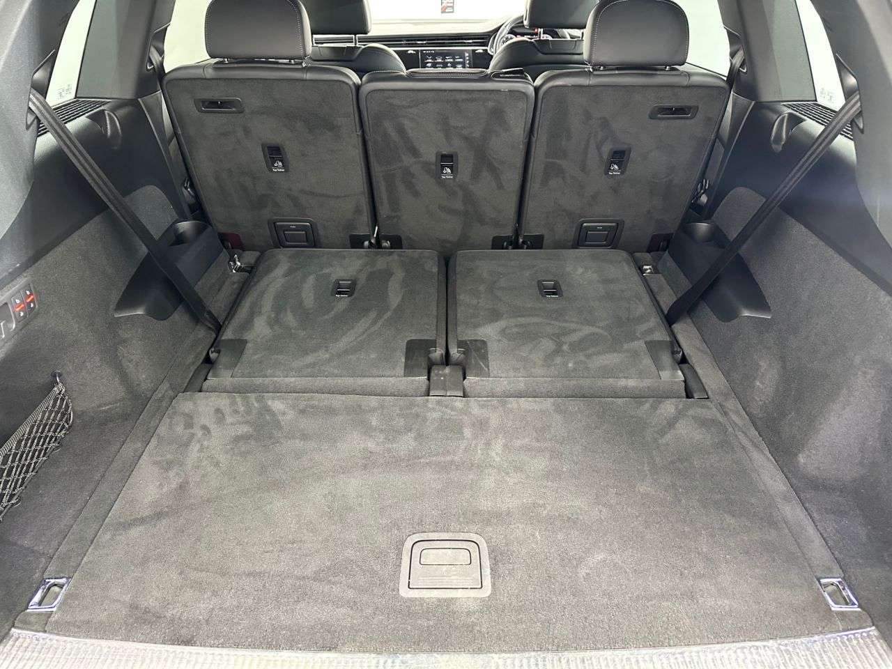 2022 AUDI Q7 2022 AUDI Q7