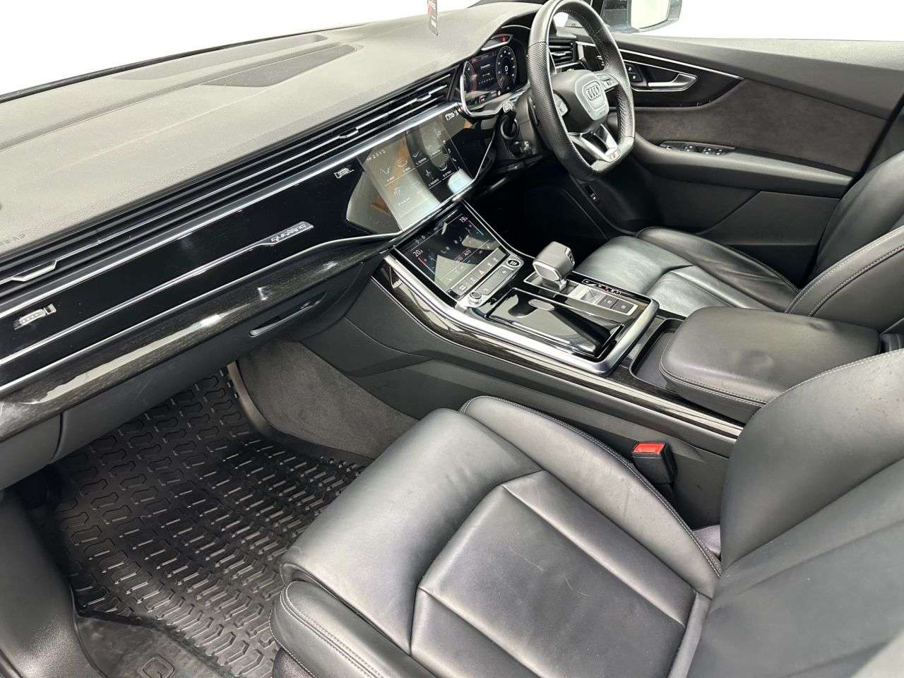 2022 AUDI Q7 2022 AUDI Q7