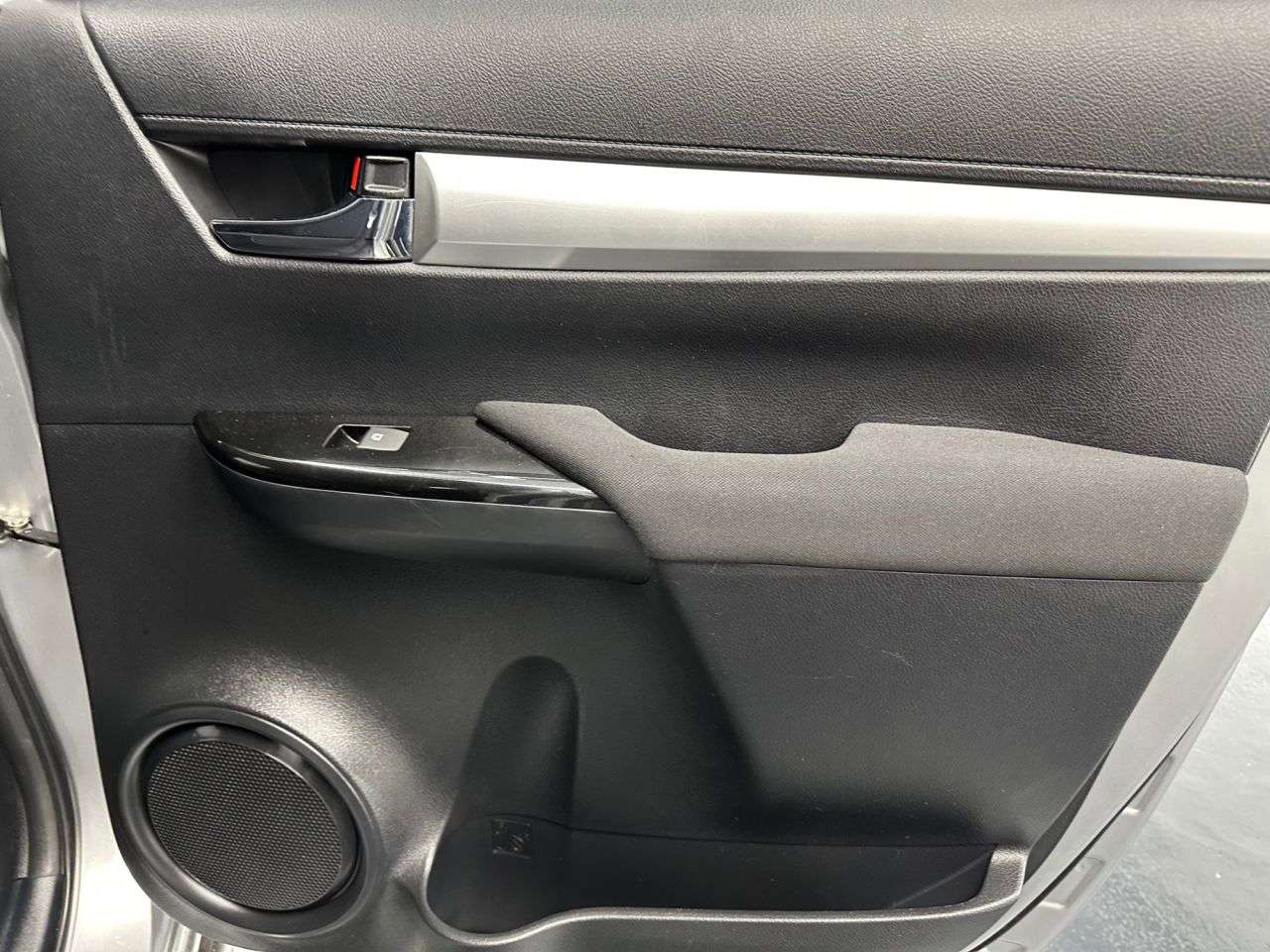 2017 TOYOTA HI-LUX 2017 TOYOTA HI-LUX