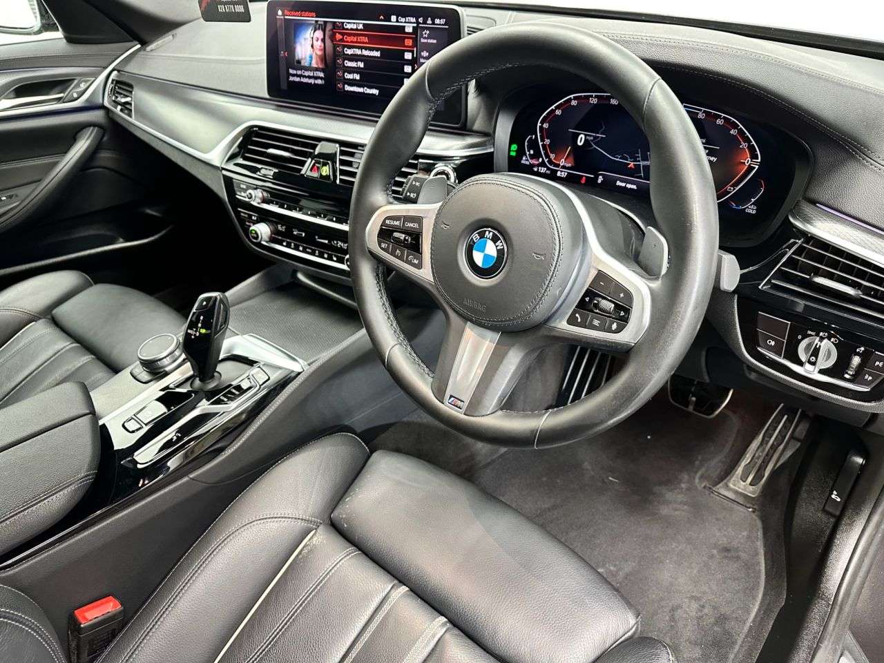 2021 BMW 5 SERIES 2021 BMW 5 SERIES
