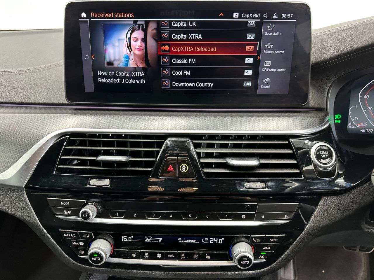 2021 BMW 5 SERIES 2021 BMW 5 SERIES