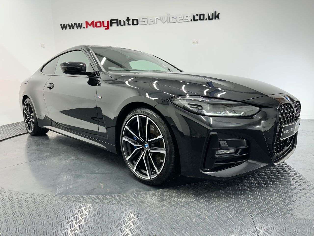 A 2021 BMW 4 SERIES 2.0 420d MHT M Sport Coupe 2dr Diesel Hybrid Auto xDrive Euro 6 (s/s) (190 A 2021 BMW 4 SERIES 2.0 420d MHT M Sport Coupe 2dr Diesel Hybrid Auto xDrive Euro 6 (s/s) (190