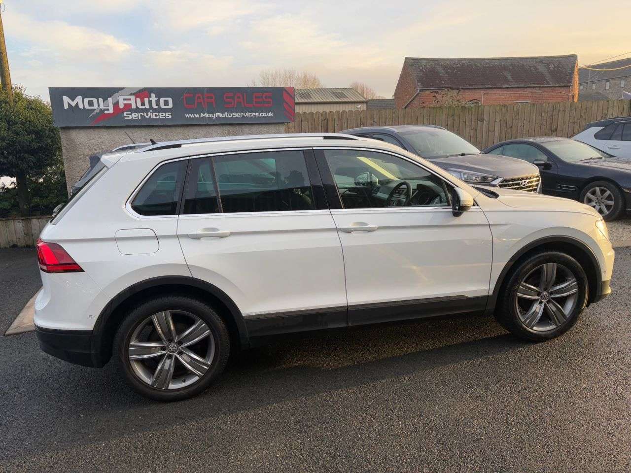 A 2019 VOLKSWAGEN TIGUAN 1.5 TSI EVO Match SUV 5dr Petrol Manual Euro 6 (s/s) (130 ps) A 2019 VOLKSWAGEN TIGUAN 1.5 TSI EVO Match SUV 5dr Petrol Manual Euro 6 (s/s) (130 ps)