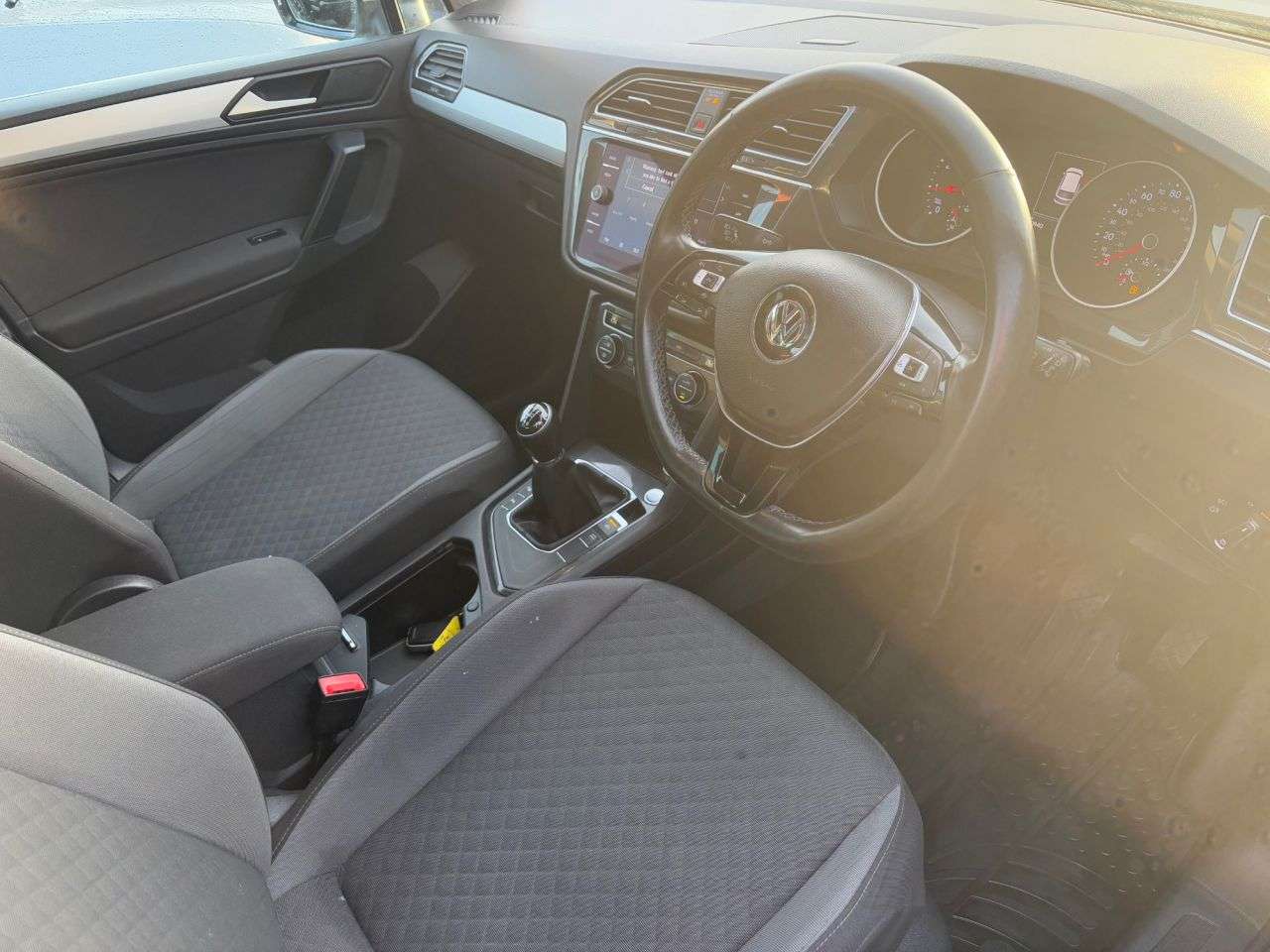 A 2019 VOLKSWAGEN TIGUAN 1.5 TSI EVO Match SUV 5dr Petrol Manual Euro 6 (s/s) (130 ps) A 2019 VOLKSWAGEN TIGUAN 1.5 TSI EVO Match SUV 5dr Petrol Manual Euro 6 (s/s) (130 ps)