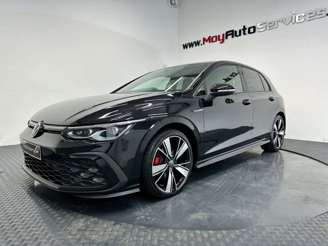 A 2023 VOLKSWAGEN GOLF 2.0 TDI GTD Hatchback 5dr Diesel DSG Euro 6 (s/s) (200 ps) A 2023 VOLKSWAGEN GOLF 2.0 TDI GTD Hatchback 5dr Diesel DSG Euro 6 (s/s) (200 ps)