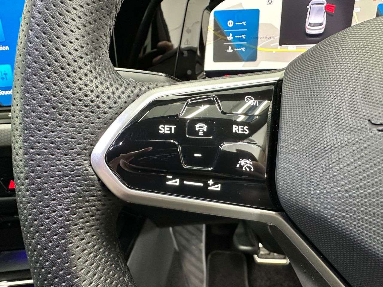 2023 VOLKSWAGEN GOLF 2023 VOLKSWAGEN GOLF