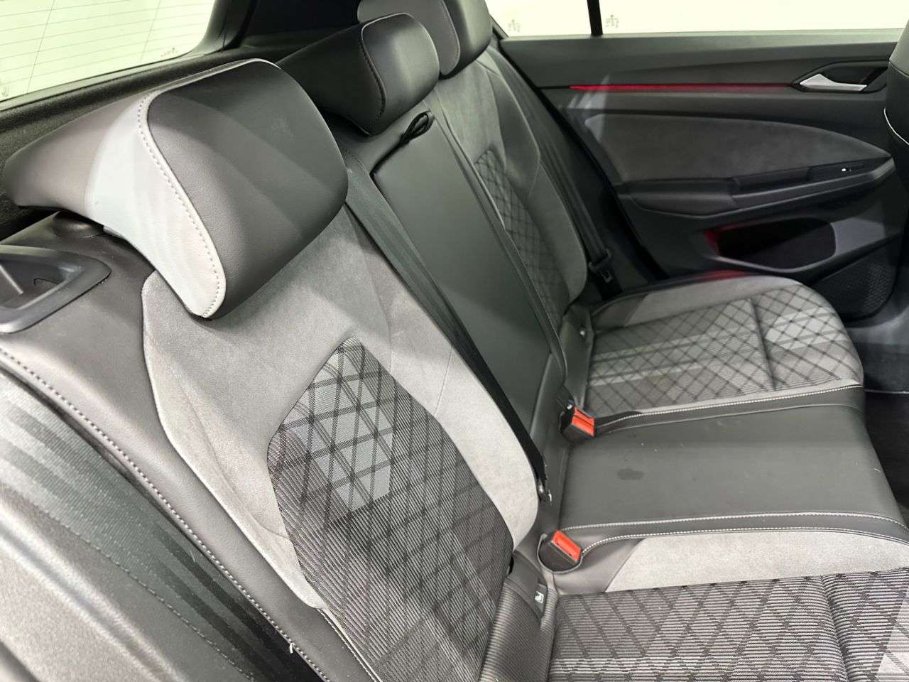 2024 VOLKSWAGEN GOLF 2024 VOLKSWAGEN GOLF