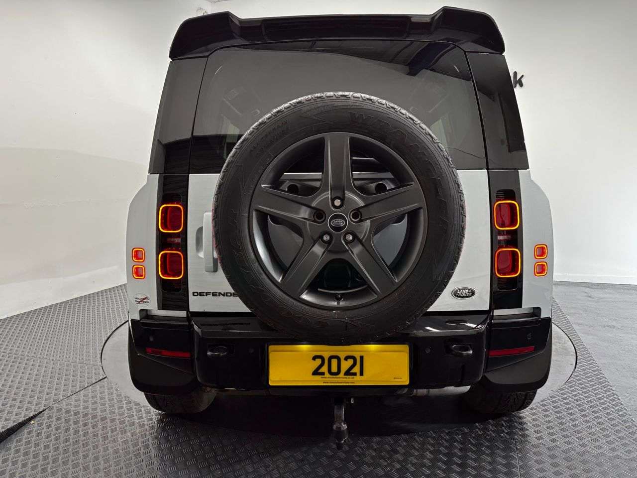 2023 LAND ROVER DEFENDER 2023 LAND ROVER DEFENDER