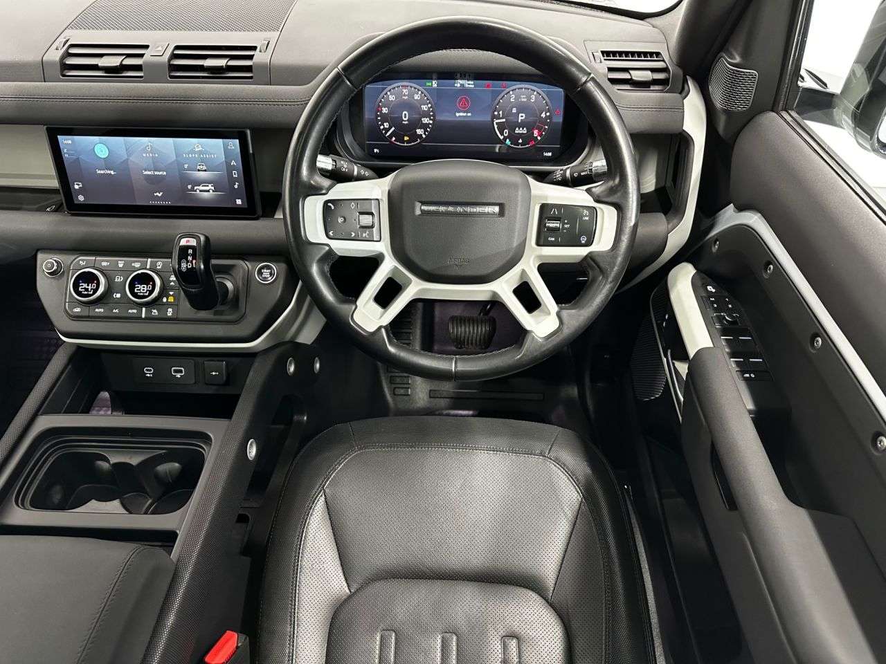 2023 LAND ROVER DEFENDER 2023 LAND ROVER DEFENDER