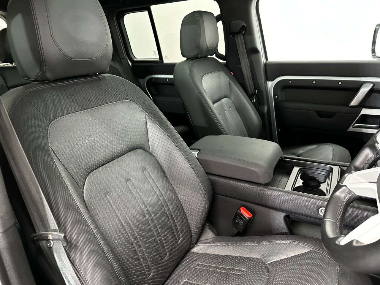 2023 LAND ROVER DEFENDER 2023 LAND ROVER DEFENDER