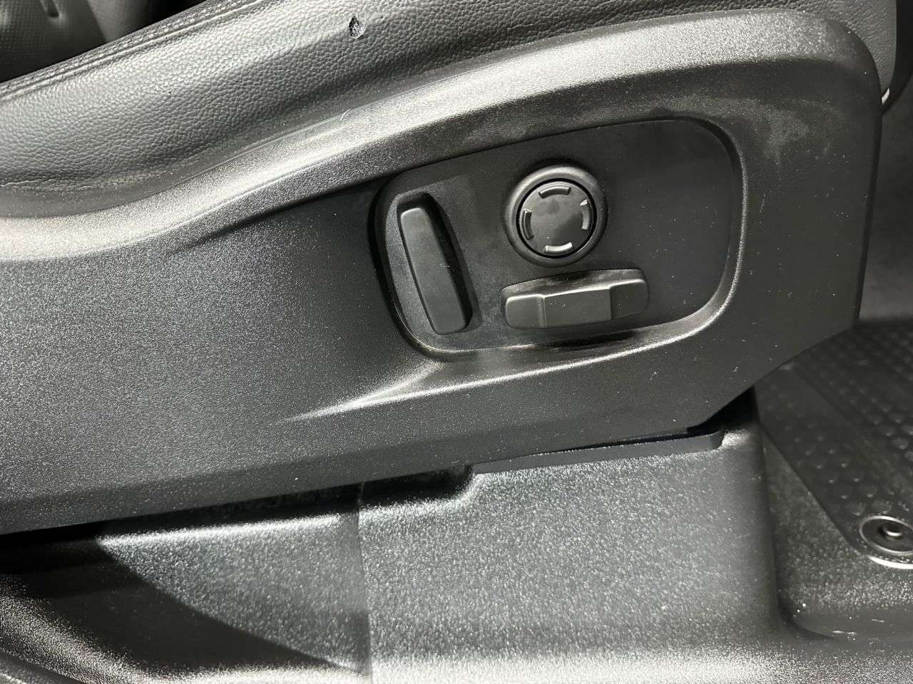 2023 LAND ROVER DEFENDER 2023 LAND ROVER DEFENDER