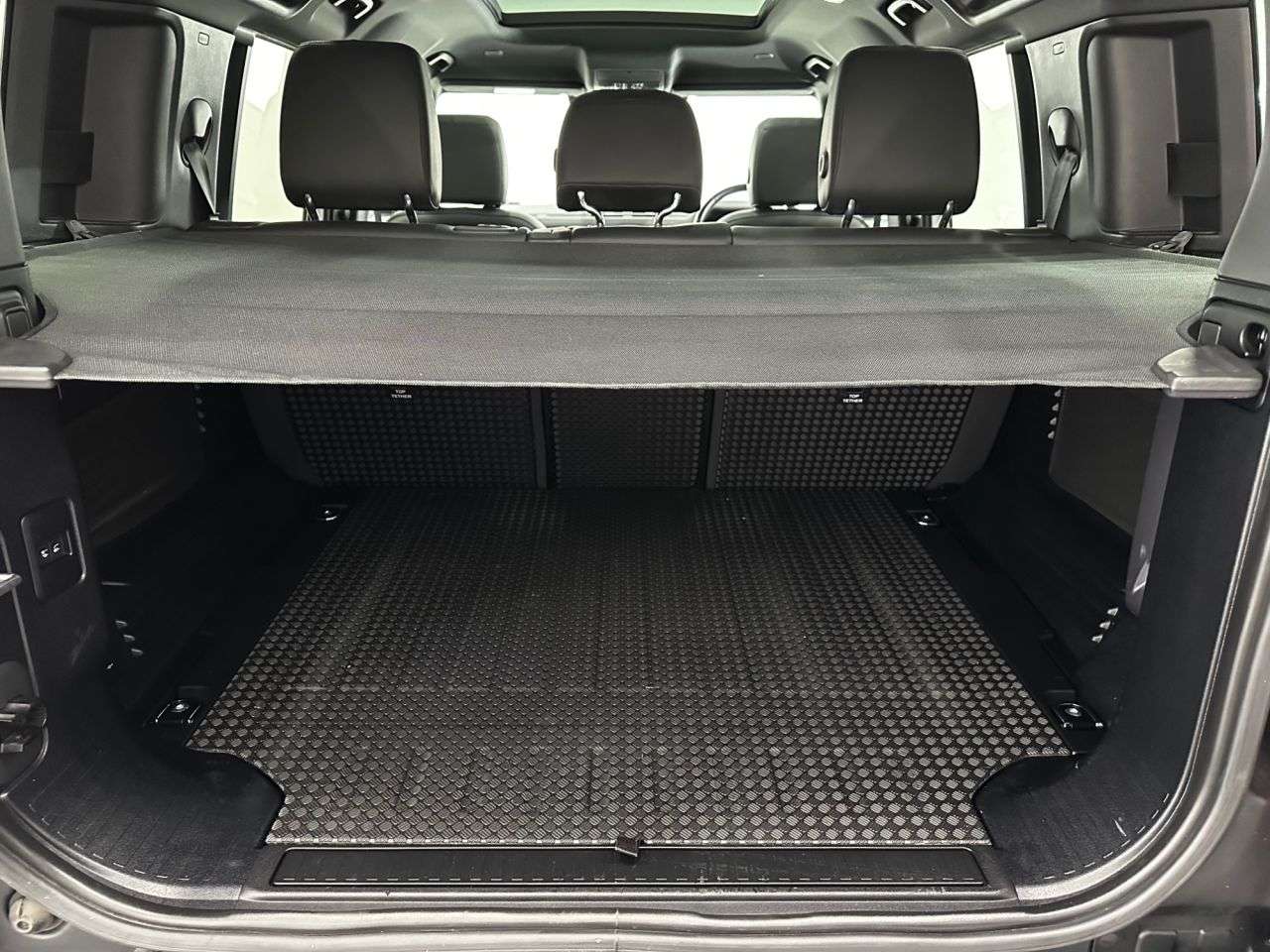 2023 LAND ROVER DEFENDER 2023 LAND ROVER DEFENDER