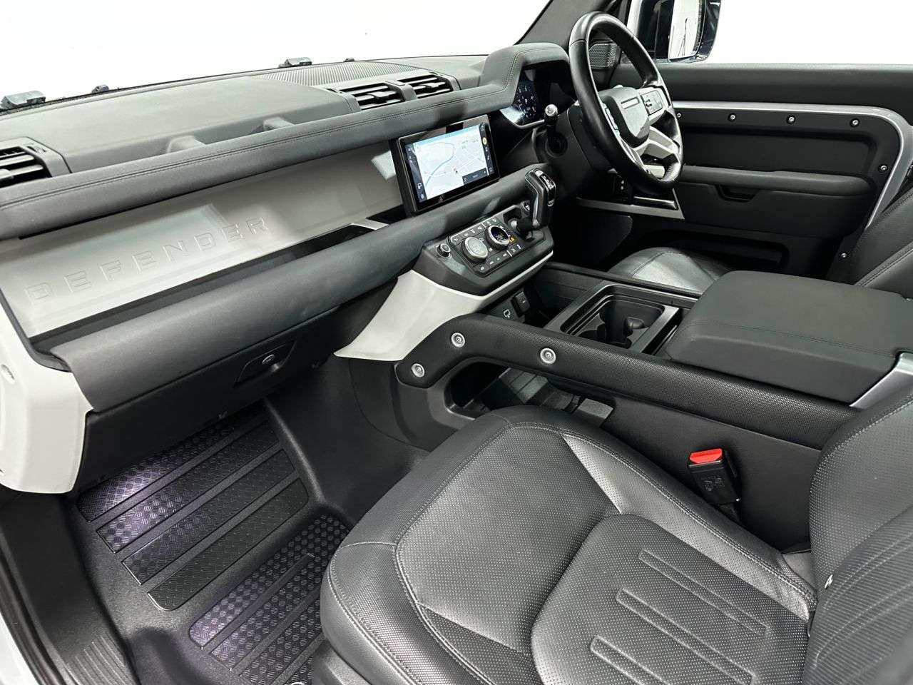 2023 LAND ROVER DEFENDER 2023 LAND ROVER DEFENDER