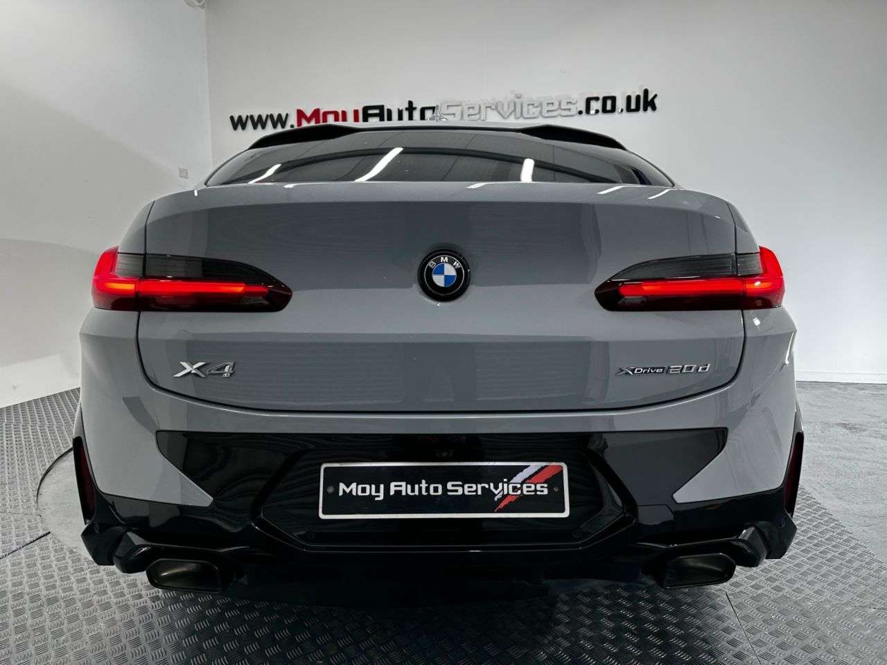 2023 BMW X4 2023 BMW X4