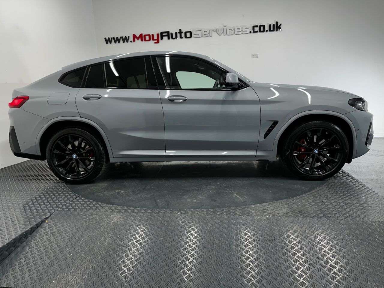 2023 BMW X4 2023 BMW X4