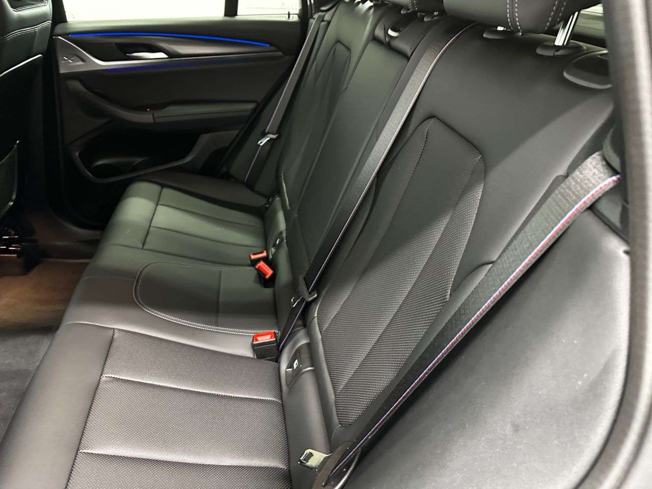 2023 BMW X4 2023 BMW X4