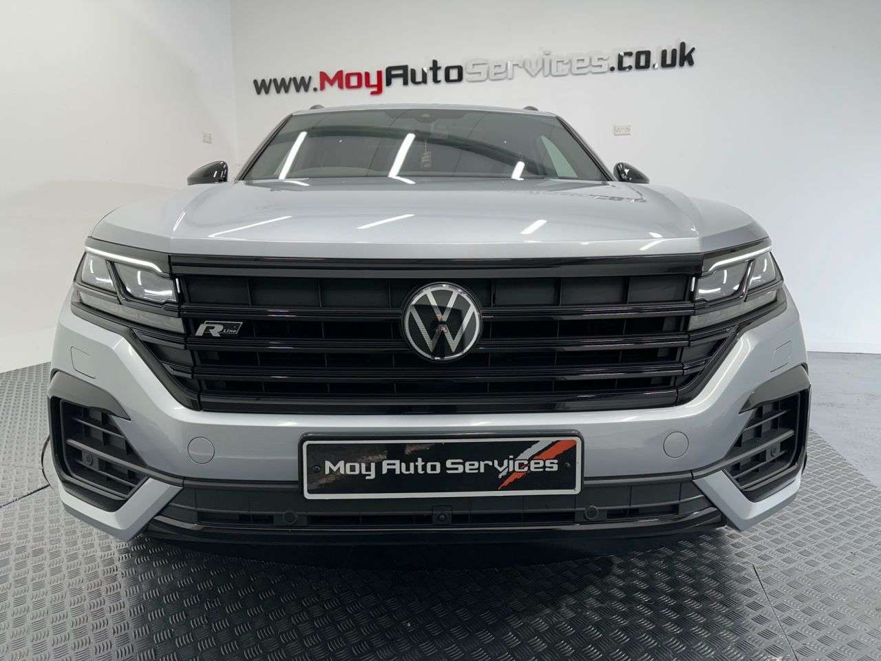 A 2021 VOLKSWAGEN TOUAREG 3.0 TDI V6 Black Edition SUV 5dr Diesel Tiptronic 4Motion Euro 6 (s/s) (286 A 2021 VOLKSWAGEN TOUAREG 3.0 TDI V6 Black Edition SUV 5dr Diesel Tiptronic 4Motion Euro 6 (s/s) (286