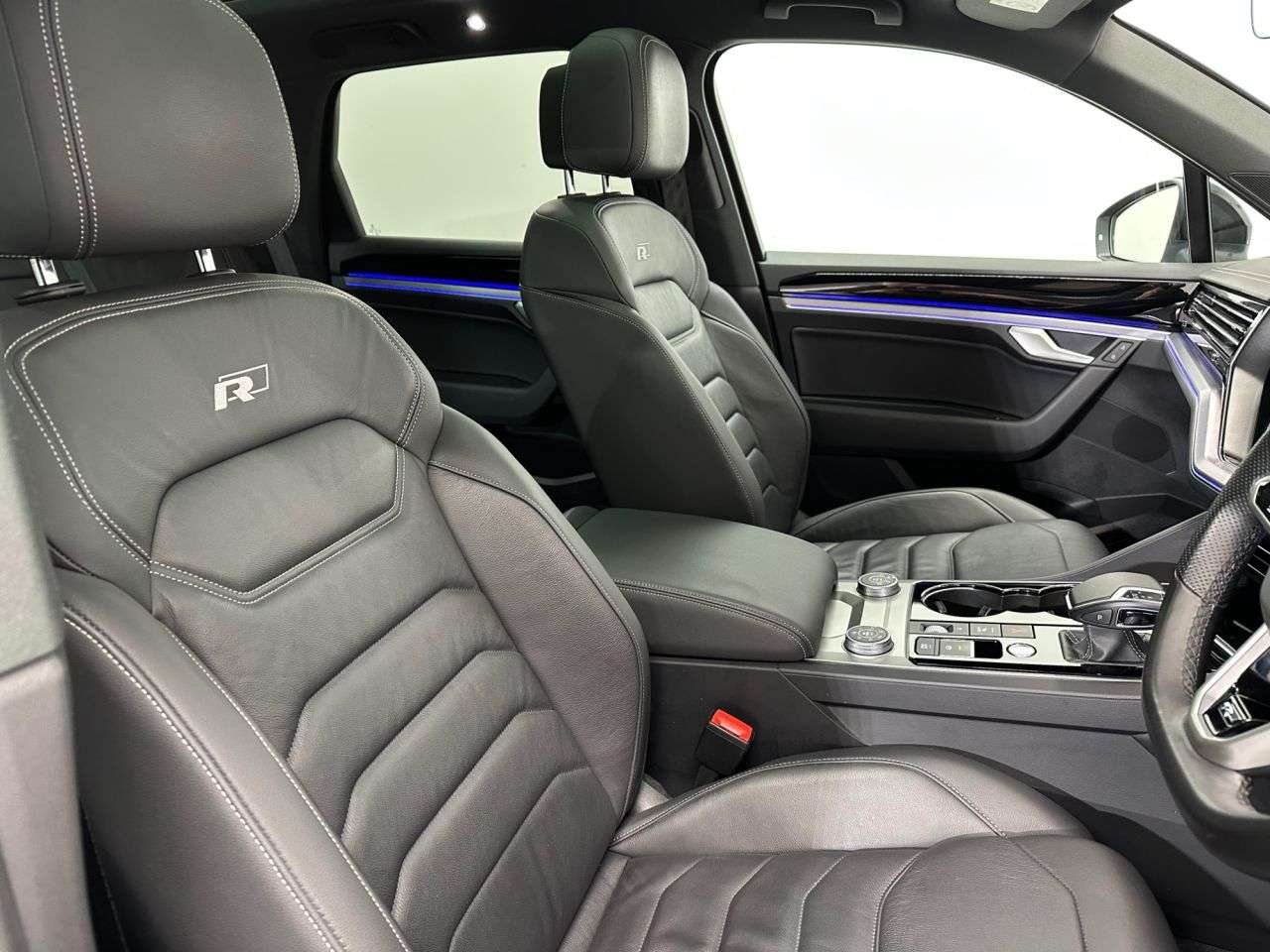 2021 VOLKSWAGEN TOUAREG 2021 VOLKSWAGEN TOUAREG