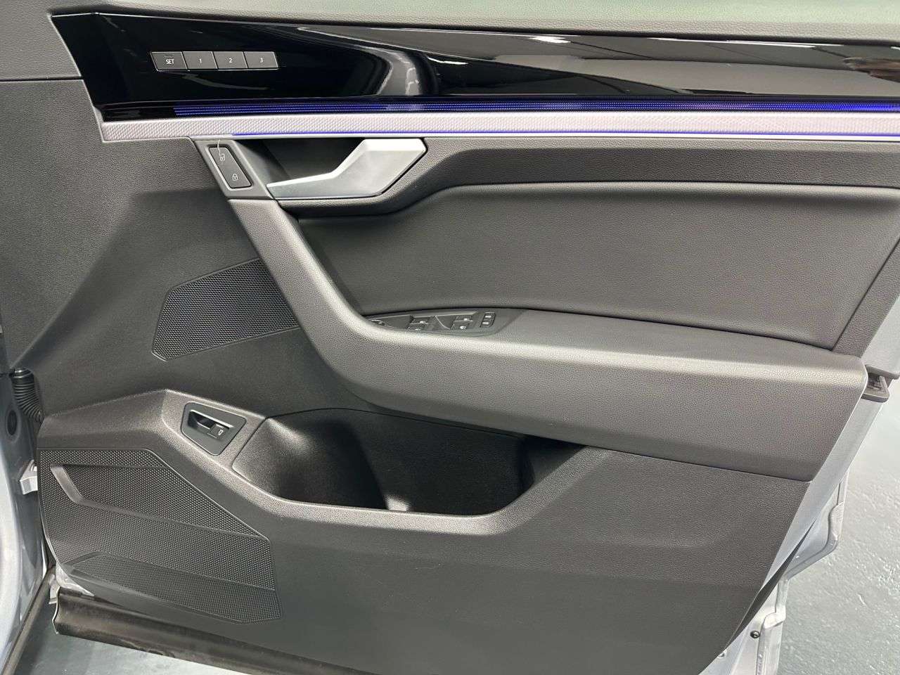 2021 VOLKSWAGEN TOUAREG 2021 VOLKSWAGEN TOUAREG