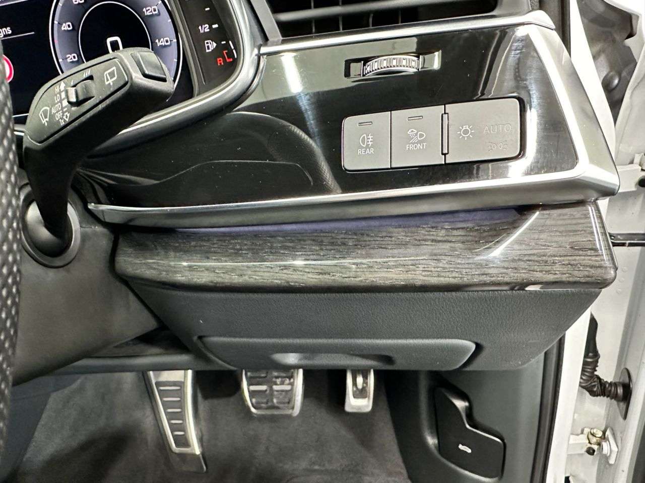 2020 AUDI Q7 2020 AUDI Q7
