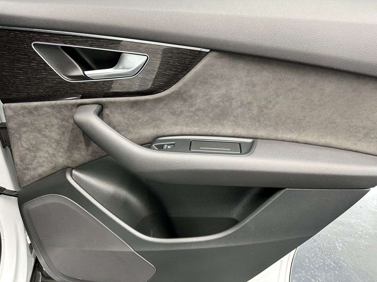 2020 AUDI Q7 2020 AUDI Q7