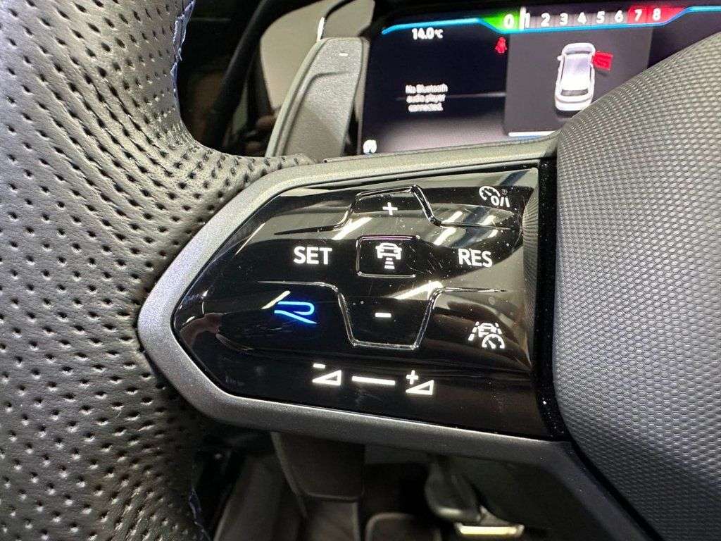 2023 VOLKSWAGEN GOLF 2023 VOLKSWAGEN GOLF