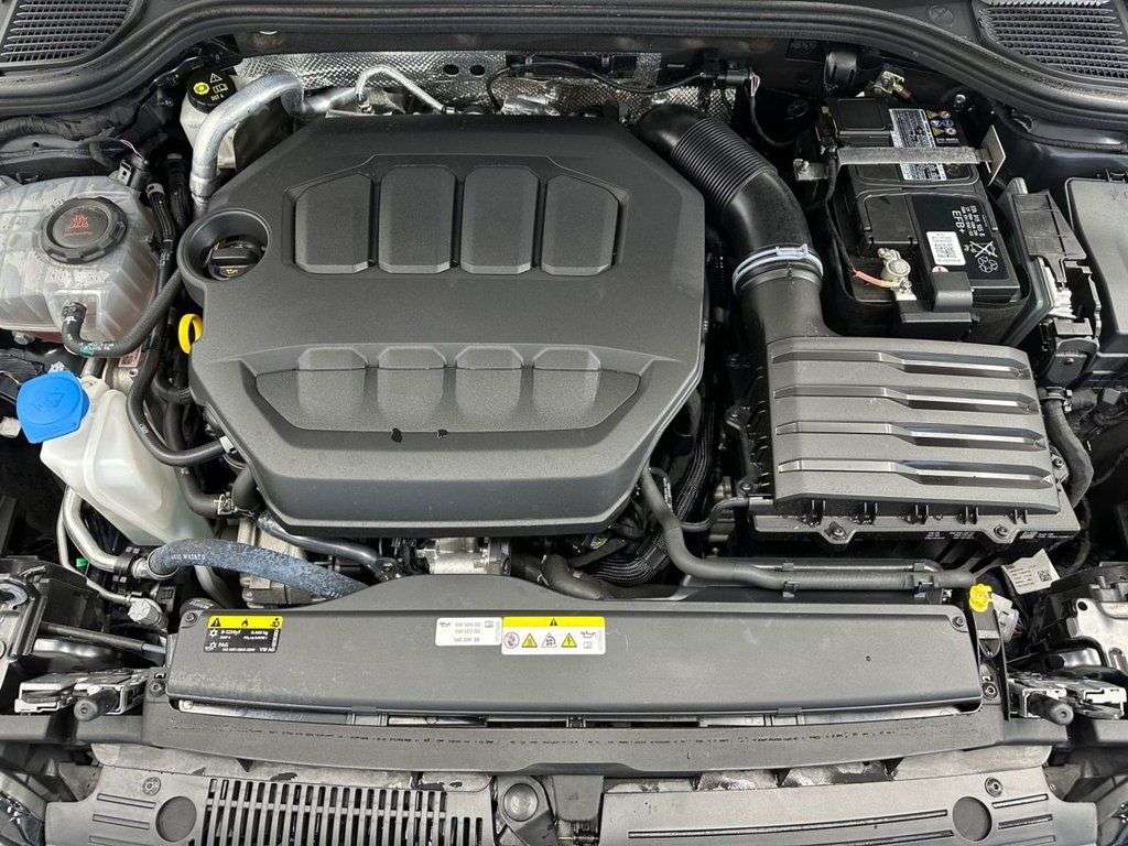 2023 VOLKSWAGEN GOLF 2023 VOLKSWAGEN GOLF