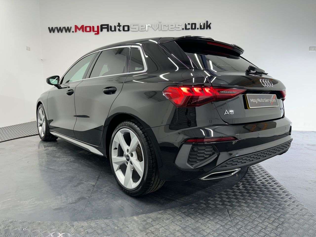 A 2023 AUDI A3 2.0 TDI 35 S line Sportback 5dr Diesel S Tronic Euro 6 (s/s) (150 ps) A 2023 AUDI A3 2.0 TDI 35 S line Sportback 5dr Diesel S Tronic Euro 6 (s/s) (150 ps)