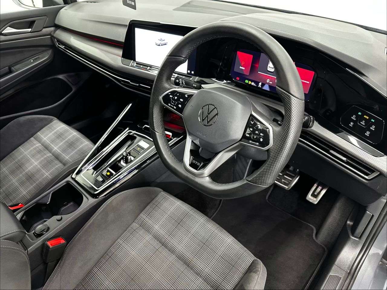 2024 VOLKSWAGEN GOLF 2024 VOLKSWAGEN GOLF